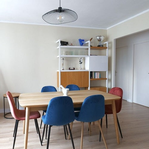 Disaccoppiare i mobili e gli oggetti di decorazione