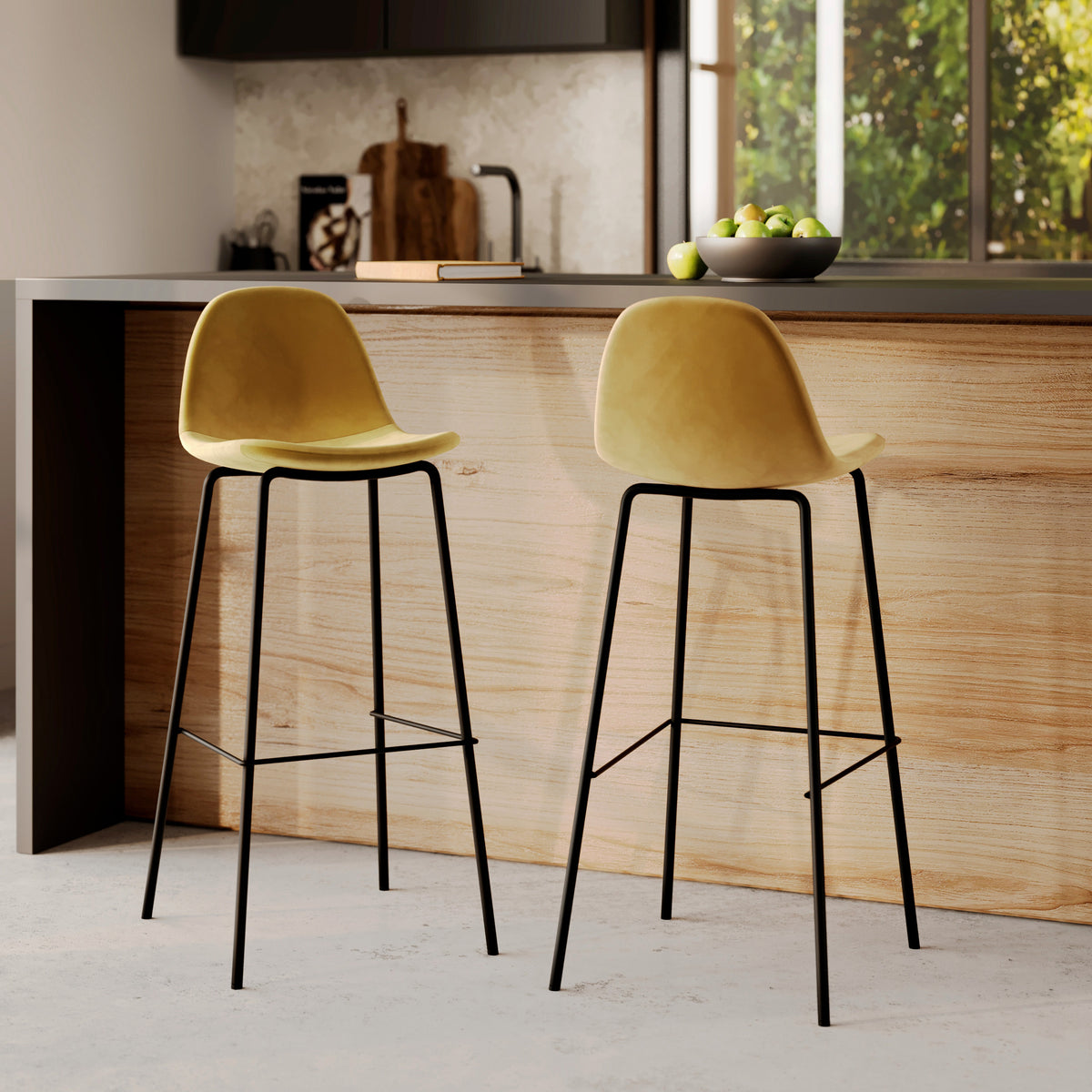 2 chaises de bar en velours jaunes henrik