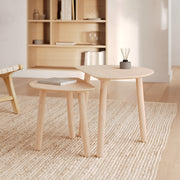 2 tables basses en bois clair de frene montaine