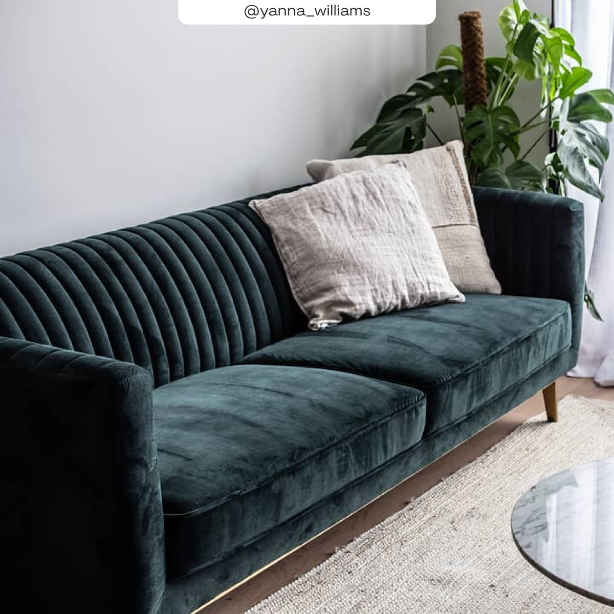 acheter canap_ 3 places en velours vert pieds metal doree