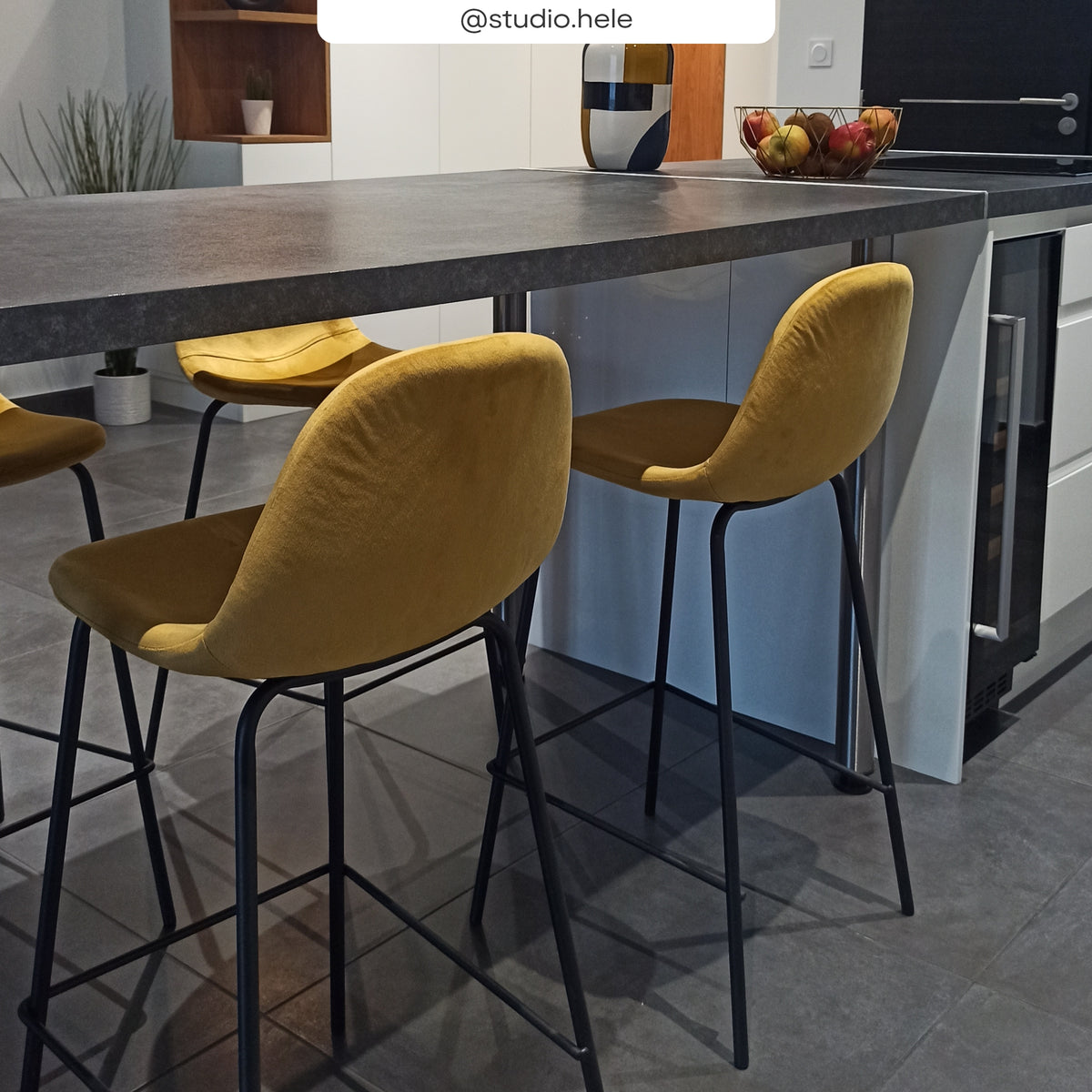 acheter chaise de bar jaune et pieds en metal lot 