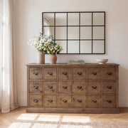 Ambiance buffet indus bois et métal verrière – Maison Pavane