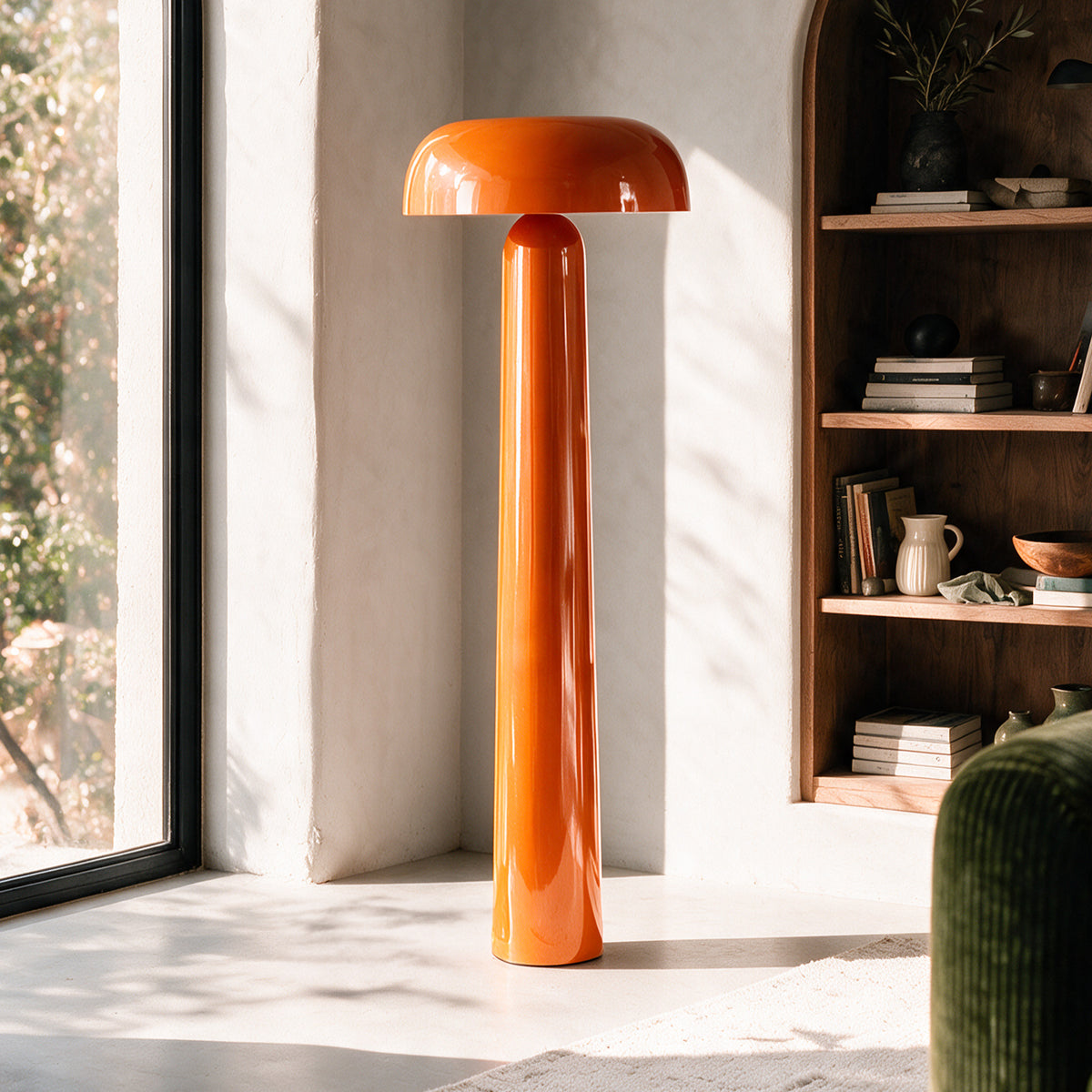 Ambiance lampadaire orange en métal – Maison Pavane