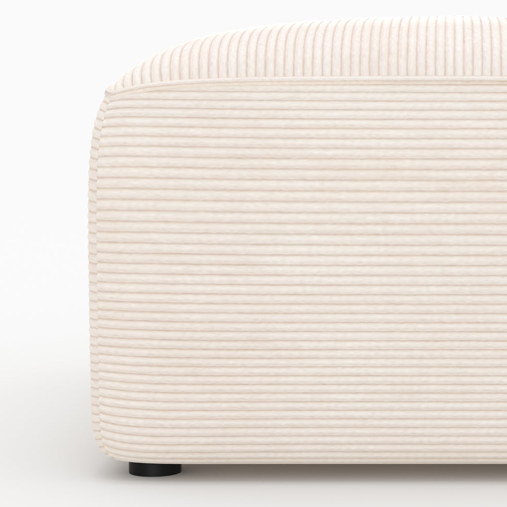 Canapé Mina modulable velours côtelé blanc avec deux poufs 4 places