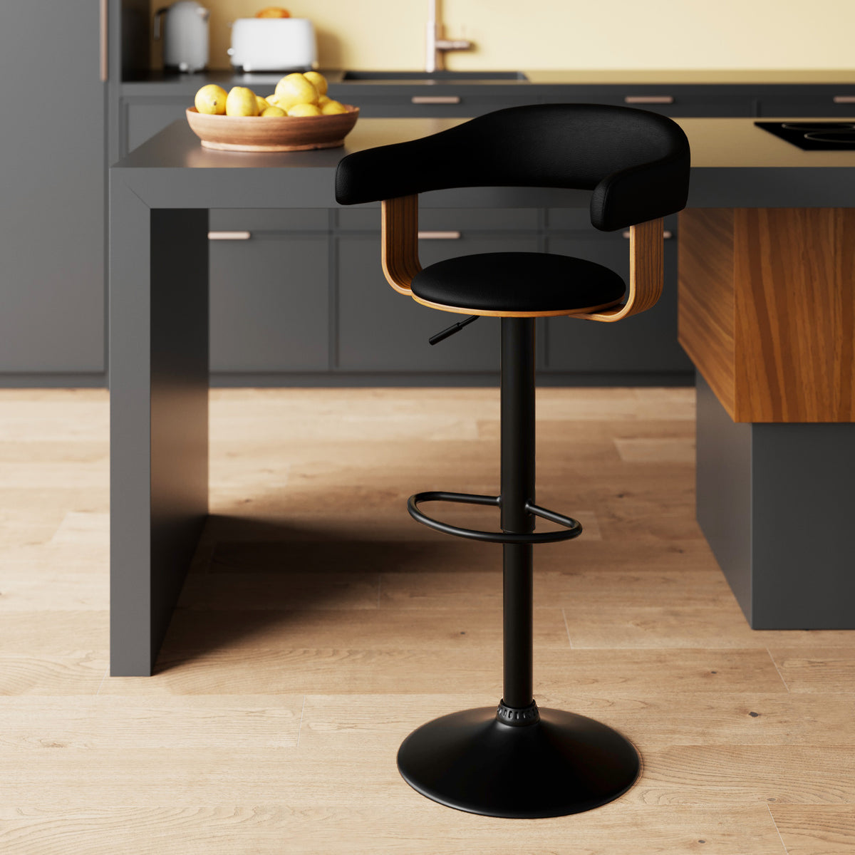 chaise bar cuir noir pivotante accoudoirs harold