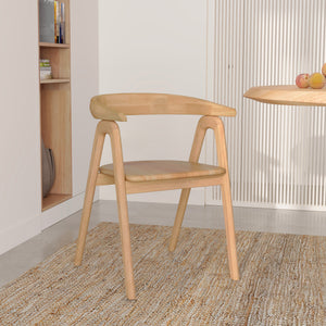 chaise en bois hevea clair hawa accoudoirs