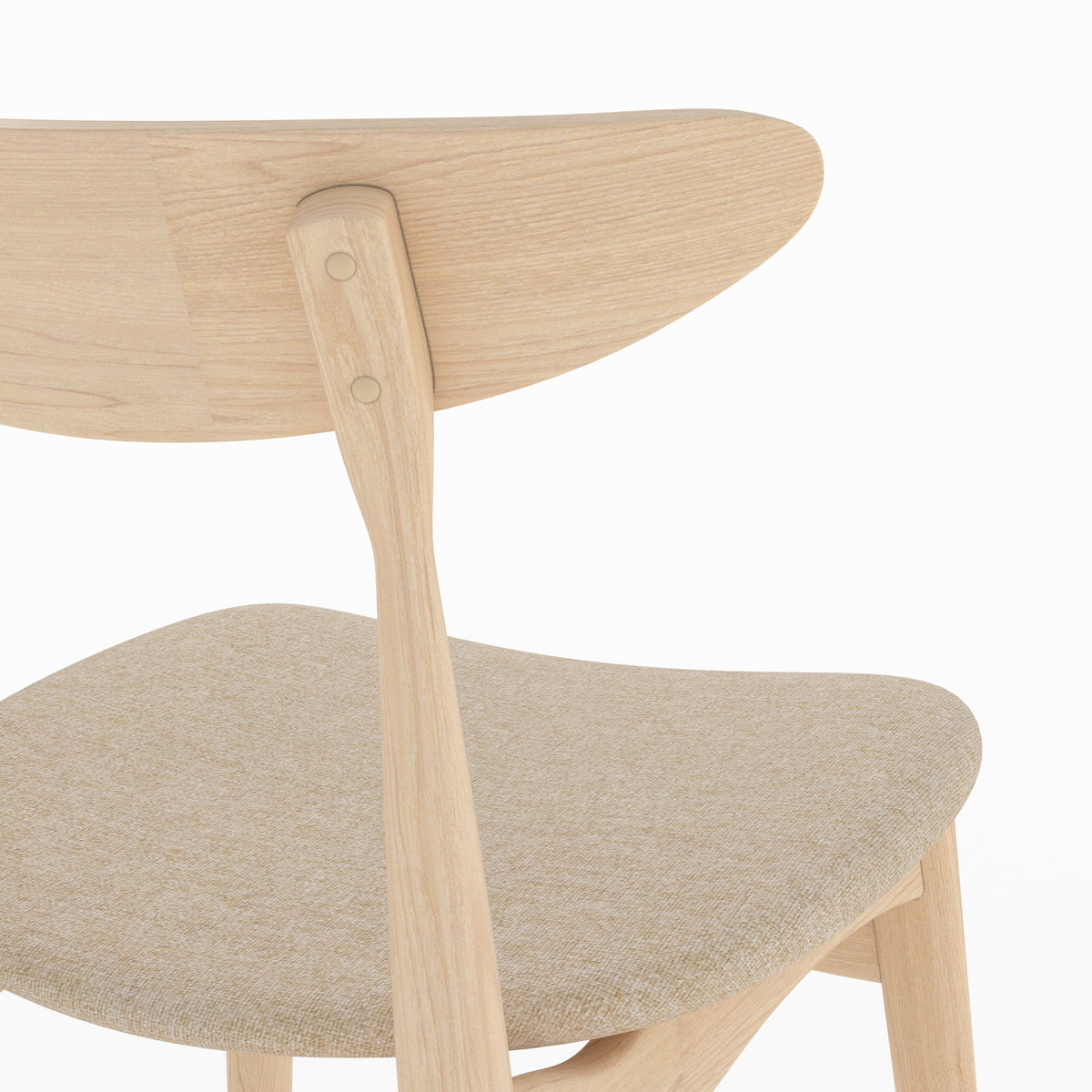 Chaise îlot central Josette détail montant dossier hévéa clair – Maison Pavane