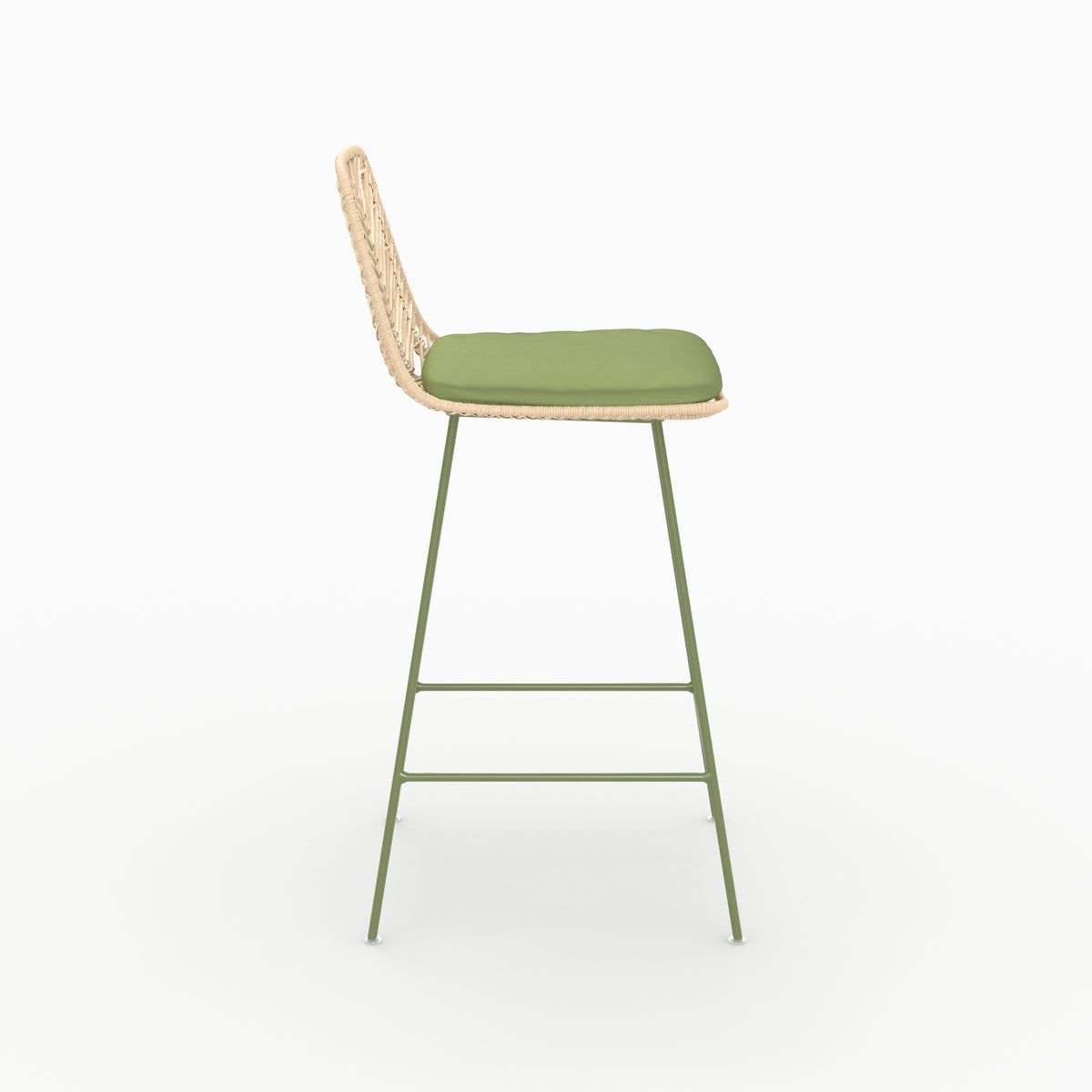 Chaise pour îlot central Tamara en rotin et tissu vert olive, vue de profil avec repose-pieds - Maison Pavane