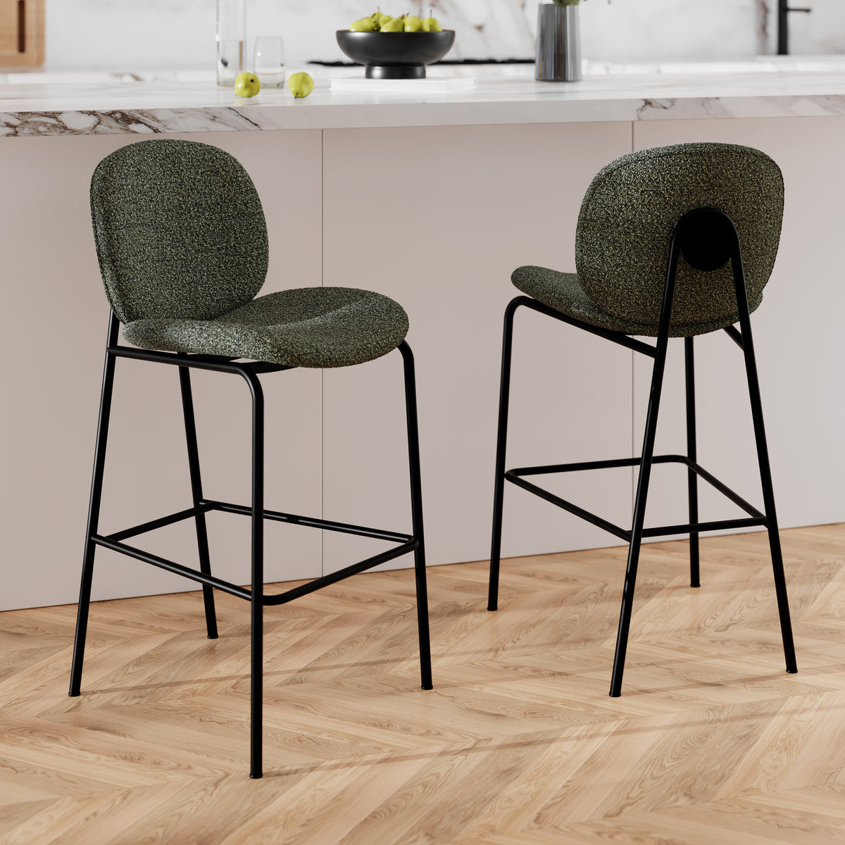 chaise pour ilot central en tissu boucle kaki 63