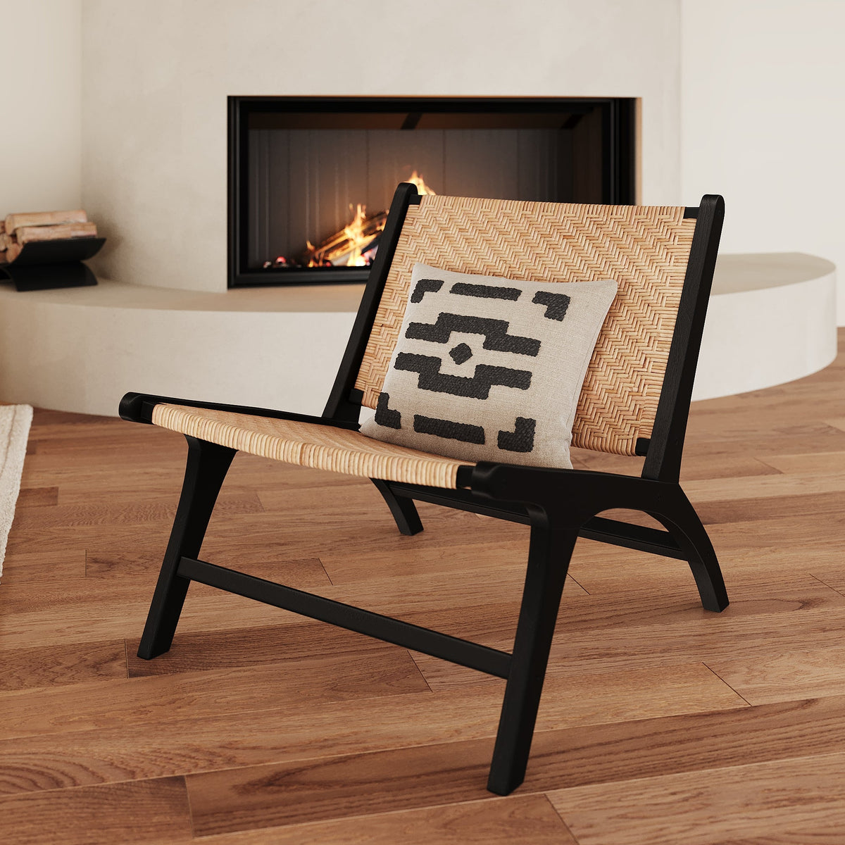 Fauteuil Kilka teck noir et tressage chevron et rotin bohème