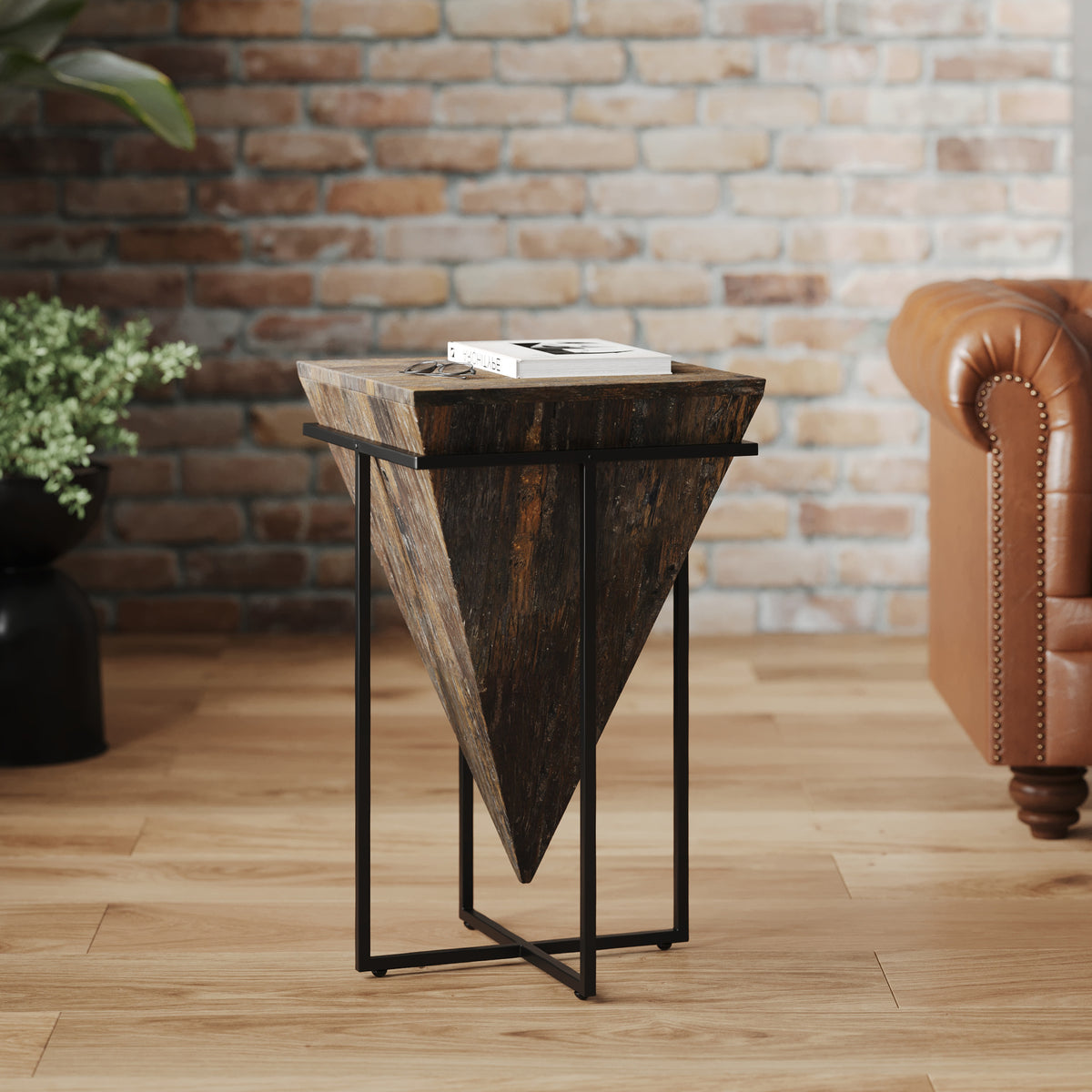 grande table d appoint marron fonce socle noir