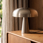 Lampe à poser en métal brossé Livia fil noir – Maison Pavane