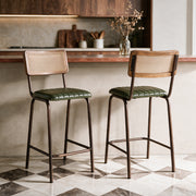 Lot de 2 chaises en cuir vert dossier cannage Arsene – Maison Pavane