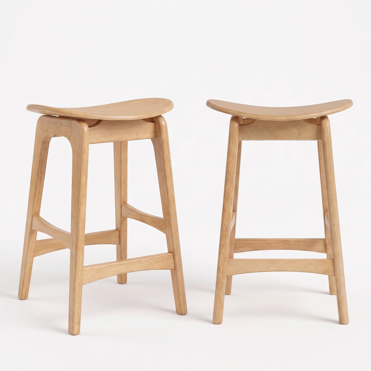 Lot de 2 tabourets pour îlot central Jude 63 cm en bois clair - Maison Pavane
