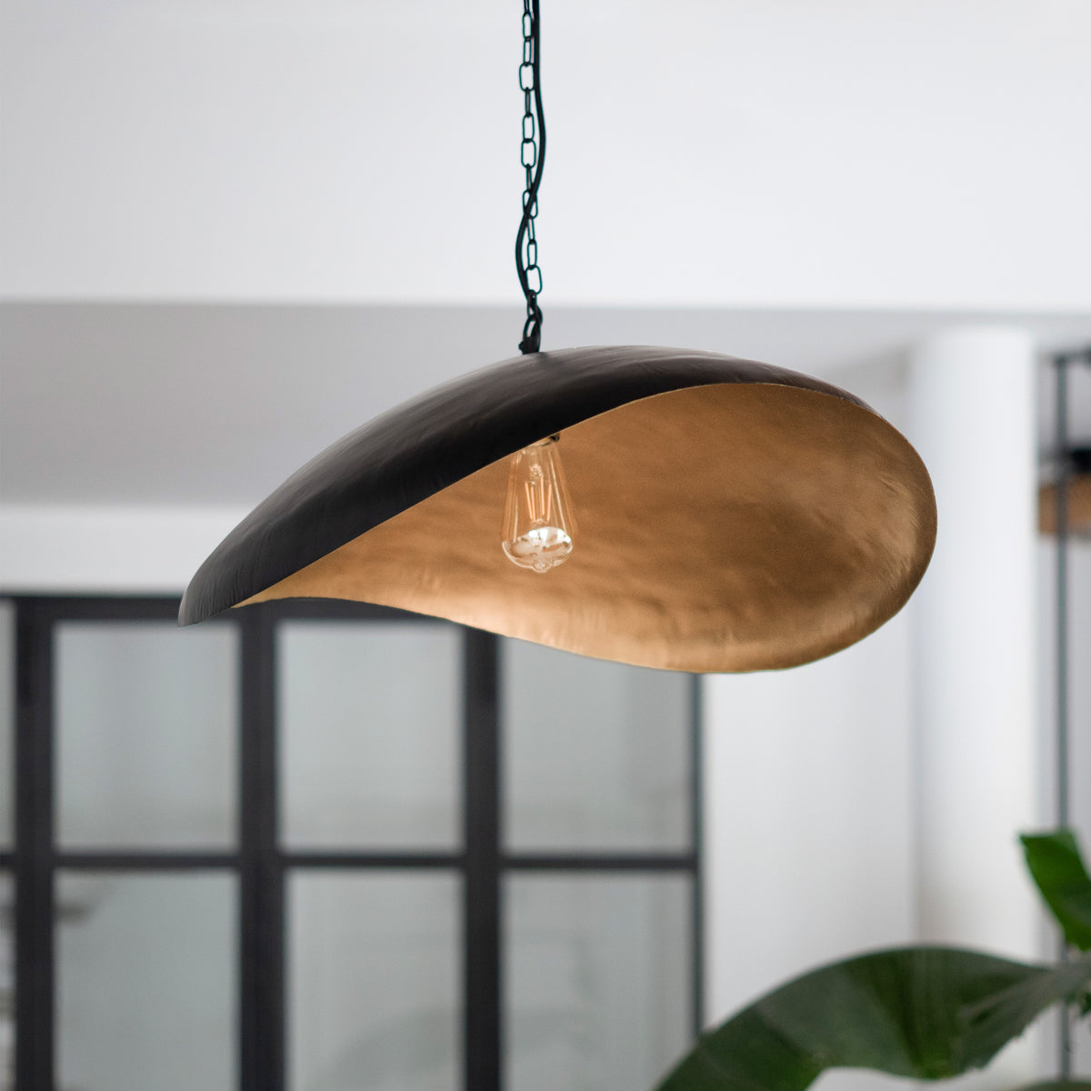 pacha suspension en metal noir et dore diametre 74 cm_1__2