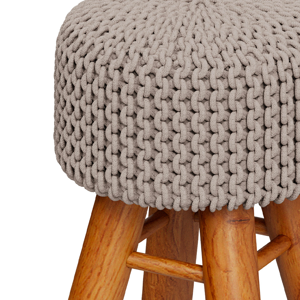 Petit tabouret Lisa rond en tricot gris clair – Maison Pavane