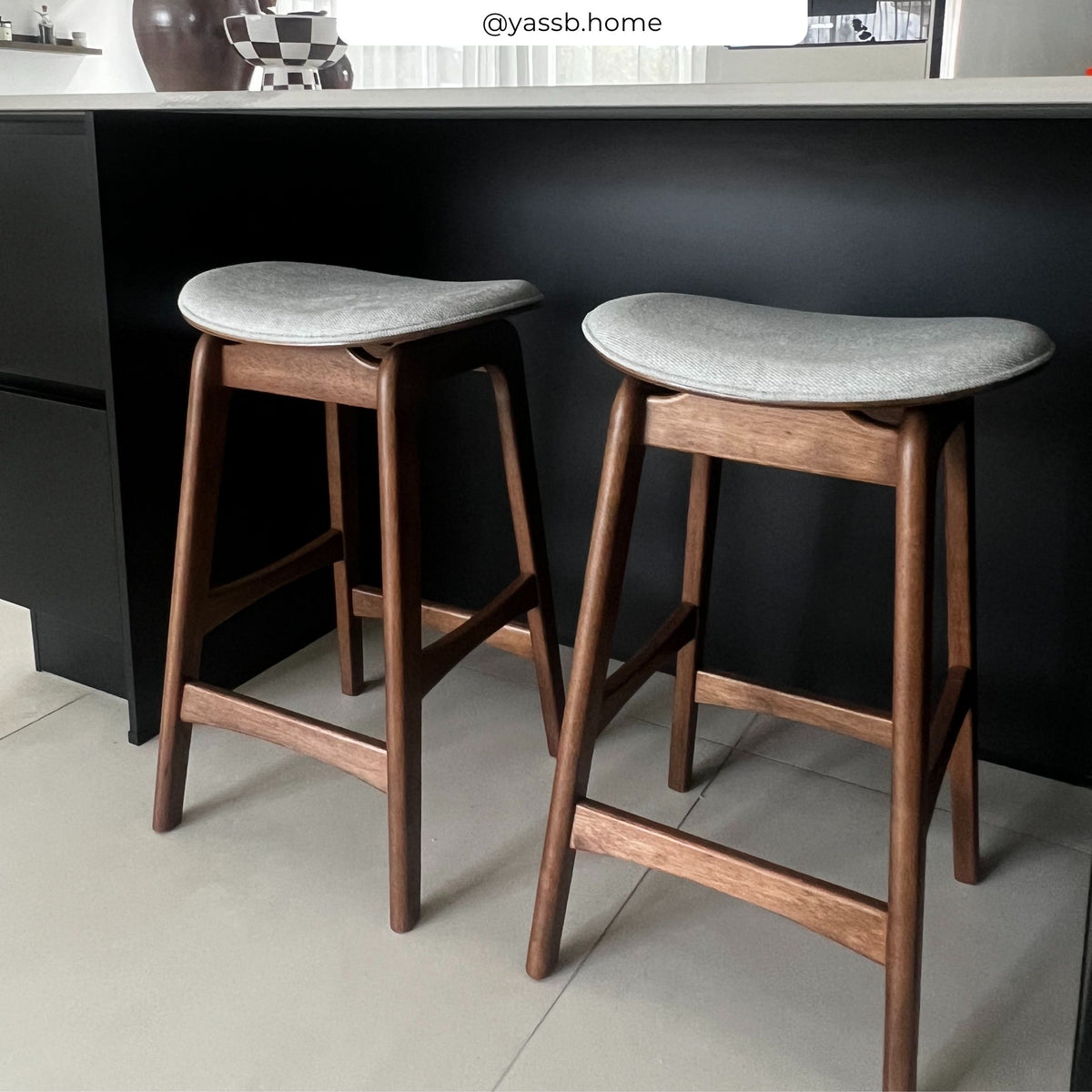 Tabouret de bar 65.5 cm gris bois