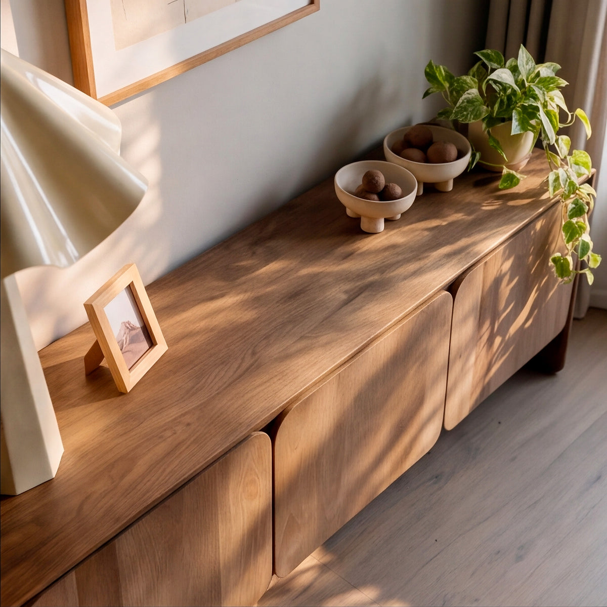 Vue du dessus meuble TV Achille bois marron clair – Maison Pavane
